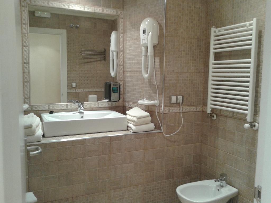 Hotel Zumalabe Mutriku Phòng bức ảnh